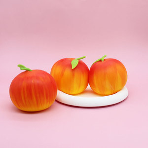 Jouet à pincer en forme de fruit simulé, avec son et rebond rapides, pour soulager le stress et la décompression, vente en gros - Product Image 3