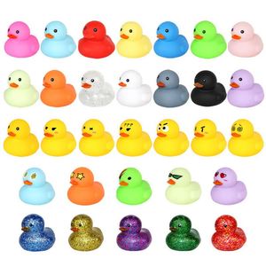 CJX458 bebek Mini karet vinil kustom dengan Logo dan bentuk grosir mainan apung mandi anak suara bebek hadiah promosi - Product Image 4