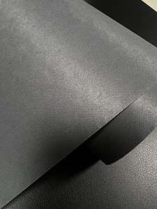 Materiali all'ingrosso: Tessuto non tessuto grigio scuro per tende, in PP/PET, per tapparelle e tende romane semi-oscuranti - Product Image 2