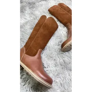 Bottines en cuir pour filles avec motif de chaton - Product Image 5