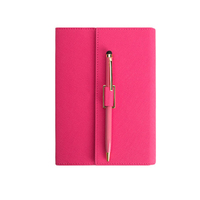 Agenda Personalizada de Tapa Dura, Cuaderno de Cuero Rosa con Encuadernación Cosida, Promocional con Bolígrafo