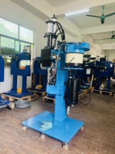 Rebitando pneumática automática máquina com hidráulica Power Source - Product Image 4