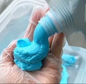 Materie Prime per Detersivi Concentrati, Colori e Profumi Personalizzabili. Masterbatch per Detersivi per Bucato - Product Image 1