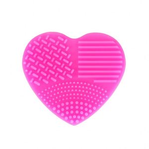 Adorable Heart Design Silicone <b>Makeup</b> <b>Brush</b> Cleaner Box Reusable Soft Scrubber <b>Case</b> - Product Image 5