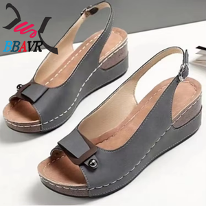Sandalias de verano de talla grande para mujer, de comercio exterior, cómodas, con tacón de cuña, elegantes, de moda, informales, de PU, ultraligeras y con suela gruesa. - Product Image 4