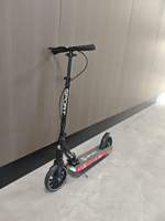 Trottinette à deux roues pour enfants avec amortissement, frein à main et lumières, trottinette d'équilibre adaptée aux enfants de 3 à 12 ans