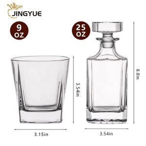 Ensemble de carafe à whisky en cristal transparent carré personnalisé distributeur de liqueur cadeau pour <span class=keywords><strong>homme</strong></span> pierres de refroidissement pour Scotch Bourbon - Product Image 4