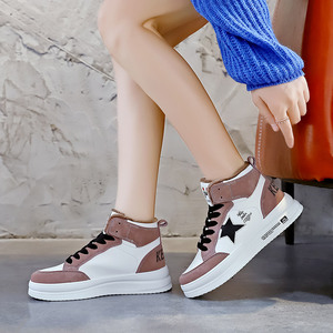 Baskets montantes d'hiver pour femme avec doublure en peluche, bout rond, à lacets, semelle épaisse, logo étoile, chaussures décontractées tendance - Product Image 3