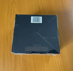 Boîte <span class=keywords><strong>de</strong></span> booster Alpha <span class=keywords><strong>de</strong></span> 1ère édition <span class=keywords><strong>de</strong></span> Flesh and Blood, personnalisée par SSJ, moderne, avec étui en acrylique, Flesh Blood Booster Box - Product Image 4