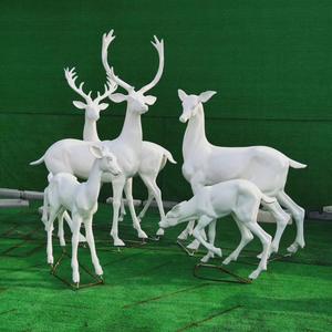 Escultura Grande de Acero Inoxidable, Geométrica, Facetada, de Fibra de Vidrio Reforzada con Plástico, Decoración Comercial para Parques y Calles - Product Image 1