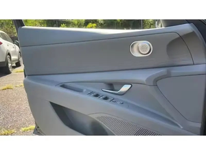Hyundai Elantra 2024 SEL, 10 miglia, Guida a Sinistra, Sedili in Pelle, Telecamera Posteriore, Touchscreen, Fari Xeno - Product Image 3