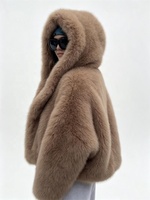 Manteau court à capuche en fausse fourrure de renard Zeyu pour femme, style décontracté et confortable, couleur camel, streetwear d'hiver, veste chaude, manteaux en fausse fourrure écologiques pour femme