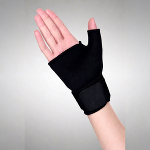 Muñequera Ajustable con Soporte para el Pulgar y Diseño de Dedos Abiertos, Compresión para Deportes, Fitness, Entrenamiento y Uso Diario en el Gimnasio - Product Image 1