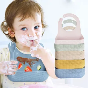 Maysun Private Label BPA Free Cardboard Hang Reusable Silicone Baby Bib Waterproof Dinnerware Baby Plates Sets Toddler Bibs