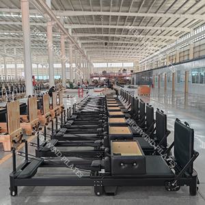 Prix de gros Formation professionnelle de yoga Lit noir pliable en aluminium Pilates Reformer Filding pour Yoga Pilates Gym Studio - Product Image 6