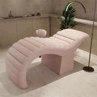 Lit de soin facial Yoocell luxueux et personnalisable avec coussin moelleux pour une esthétique moderne et un rétablissement bien-être