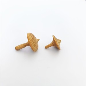 <span class=keywords><strong>Toupie</strong></span> en bois massif personnalisée, jeu de bureau créatif et compétitif, jouet éducatif pour enfants - Product Image 2