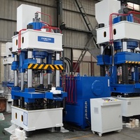 Presse hydraulique entièrement automatique de 315 tonnes pour la fabrication de briques de sel pour animaux, pour la production de blocs de sel à lécher pour bétail de 3 kg et 5 kg