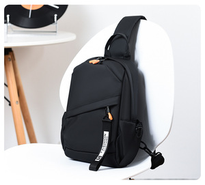 Sac bandoulière pour homme en vente chaude, sac de poitrine grande capacité, imperméable, avec <span class=keywords><strong>port</strong></span> USB, sac de sport décontracté pour les voyages - Product Image 2