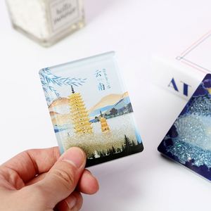 Porte-clés magnétique personnalisé en acrylique, forme Art Déco, motif dessin animé anime, écologique, étanche, pour anniversaire - Product Image 4