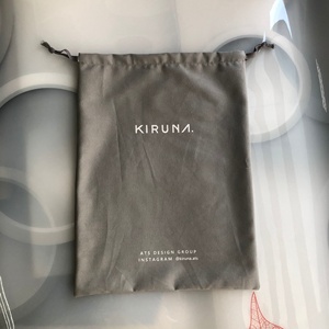 ถุงผ้าฝ้ายลินินสีเทาพิมพ์โลโก้ขายดี พร้อมเชือกผูกแบบลายก้างปลา - Product Image 4