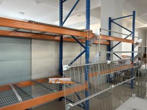 Rak palet baja tugas berat dengan DeKing kawat kapasitas 200-1000kg 3 lapis galvanis untuk penyimpanan kargo Superior tahan lama - Product Image 3