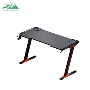 Scrivania da Gaming Professionale Wayon a Forma di Z, Tavolo per PC in Fibra di Carbonio con Illuminazione RGB e Portabicchieri per Giocatori E-Sports - Product Image 4