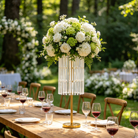Support à fleurs de luxe en fer doré et acrylique, centre de table de mariage, décoration suspendue en cristal pour événements, fêtes et réceptions de mariage
