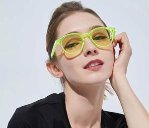 2021 Fashion Retro Vintage Colorful Small Frame <b>Sunglasses</b> UV400 Women Round <b>Sunglasses</b> - Product Image 3