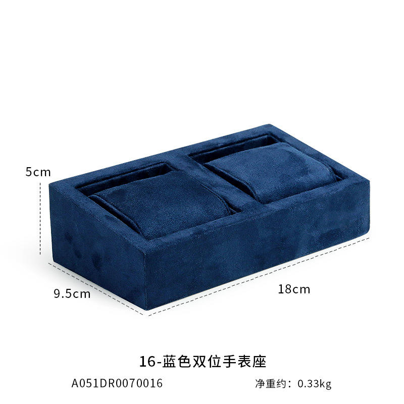 2pillow tray