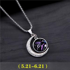 Venta al por mayor Chapado en plata 12 Zodiac <span class=keywords><strong>Galaxy</strong></span> <span class=keywords><strong>Crescent</strong></span> forma luminosa colgante collar colorido titanio acero para regalo de cumpleaños - Product Image 4