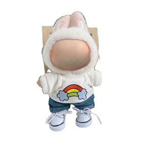 Set de Ropa DIY para Muñecas de Peluche de 17 cm, Unisex, con Camiseta de Manga Corta, Sombrero de Pescador y Jeans - Línea de Moda - Product Image 5