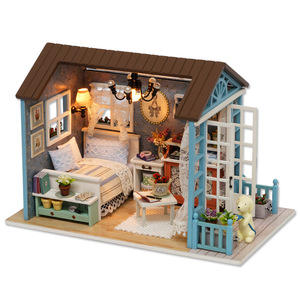 2024 caliente <span class=keywords><strong>niños</strong></span> regalos <span class=keywords><strong>de</strong></span> cumpleaños DIY casa <span class=keywords><strong>de</strong></span> muñecas <span class=keywords><strong>de</strong></span> <span class=keywords><strong>madera</strong></span> muebles en miniatura plástico PC casa <span class=keywords><strong>de</strong></span> muñecas Juguetes - Product Image 6