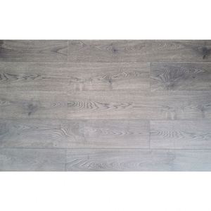 Venta caliente 12Mm 8Mm <span class=keywords><strong>Suelo</strong></span> de madera <span class=keywords><strong>laminado</strong></span> impermeable V Groove Trim Molding Pisos laminados de <span class=keywords><strong>pino</strong></span> - Product Image 2