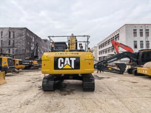 เครื่องจักรขุดดินมือสอง Caterpillar 320D สำหรับงานดินดันดิน  เครื่องยนต์ดีเซลแท้รุ่น C6.4  ตรวจสอบส่วนประกอบทุกชิ้นอย่างละเอียด - Product Image 6