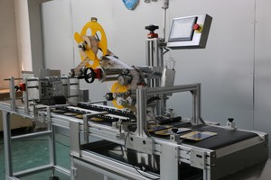 Machine d'étiquetage automatique haute vitesse SKILT pour boîtes et sacs, avec contrôle par <span class=keywords><strong>caméra</strong></span> et servomoteur - Product Image 6