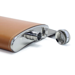 ชุดขวดเหล้าพกพาขนาด 8 ออนซ์ พร้อมกรวย 1 อัน แก้วช็อต 2 อัน สำหรับวิสกี้ ไวน์ ขวดสแตนเลส สำหรับเดินทาง ชุดขวดเหล้าสำหรับเป็นของขวัญ - Product Image 6