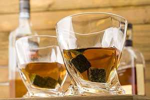 EHUNT <b>Whiskey</b> <b>Glass</b> <b>Gift</b> <b>Set</b> with Engraved Logo | Decanter & 2 <b>Glasses</b> Boxed | Luxury Hotel Amenity Supplier - Product Image 3