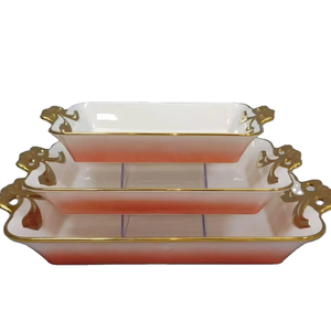 Plat de service personnalisé, assiettes marocaines, bord doré, assiettes en céramique blanches simples - Product Image 1