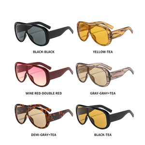 <span class=keywords><strong>Gafas</strong></span> <span class=keywords><strong>de</strong></span> Sol Vintage Estilo Años 70, Montura Grande <span class=keywords><strong>de</strong></span> PC Color Carey, Lentes Amarillas, Protección UV400, Estilo Retro Urbano XY89337 - Product Image 6