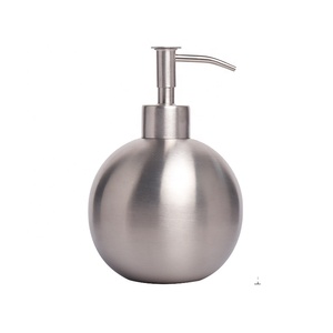 Botella <span class=keywords><strong>de</strong></span> detergente para fregadero <span class=keywords><strong>de</strong></span> cocina <span class=keywords><strong>de</strong></span> acero inoxidable personalizada al por mayor, <span class=keywords><strong>dispensador</strong></span> <span class=keywords><strong>de</strong></span> jabón líquido <span class=keywords><strong>cromado</strong></span> para hoteles y baños - Product Image 5