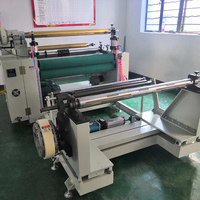 Machine de découpe et de rembobinage automatique haute vitesse pour rouleaux de papier toilette, 120 m/min, utilisation facile, contrôle servo PLC, CE