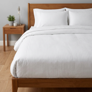 Tissu en polyester tissé lisse, durable, de luxe, personnalisé, en gros, de haute qualité, organique, imperméable, satiné rayé, fabriqué par un fabricant - Product Image 2