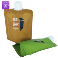 Emballage de liquide en plastique PET réutilisable avec logo personnalisé buse de poche de pulvérisation debout flexible pour la conception de pochette de bec de couches de soins de la peau
