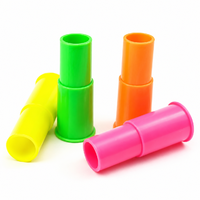Sifflets sirène en plastique en gros, colorés, courts, jouets sonores, accessoires de fête pour les anniversaires et jeux d'enfants