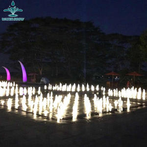 Fontana a getto d'acqua musicale <span class=keywords><strong>da</strong></span> <span class=keywords><strong>giardino</strong></span> per bambini, per esterni, con pavimento asciutto e spazio per ballare - Product Image 4