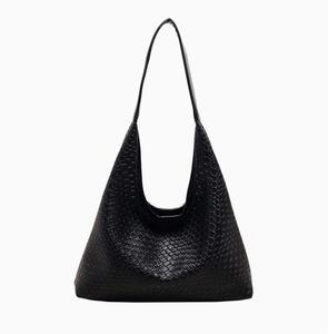 Soft Hobo Cabas-Emb Crin Bolso de pantorrilla de lujo para mujeres y niñas Cierre de cremallera Bolso de hombro Forro de cuero Nuevos monederos de moda para mujer - Product Image 1