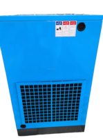 Compresseur d'air industriel rotatif à vis mini, série BK, 8 bars, 13 bars, alimentation CA, stationnaire avec pompe/moteur BK7.5-8G