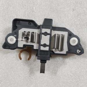 Régulateur de tension d'alternateur de voiture OE pour BOSCH 1986AE0065 IB5369 1738775 8637851 9459741 pour VOLVO S60 S80 V70 XC70 - Product Image 3