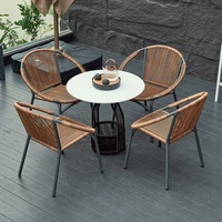 Ensemble table et chaises de salle à manger de luxe moderne pour restaurant maison Table de salle à manger en verre avec plateau en bois et base en aluminium Ensemble de tables à manger rondes